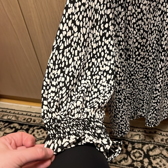 Nwt - Talbots plus boho blouse wirh 3/4 sleeves - Picture 5 of 8